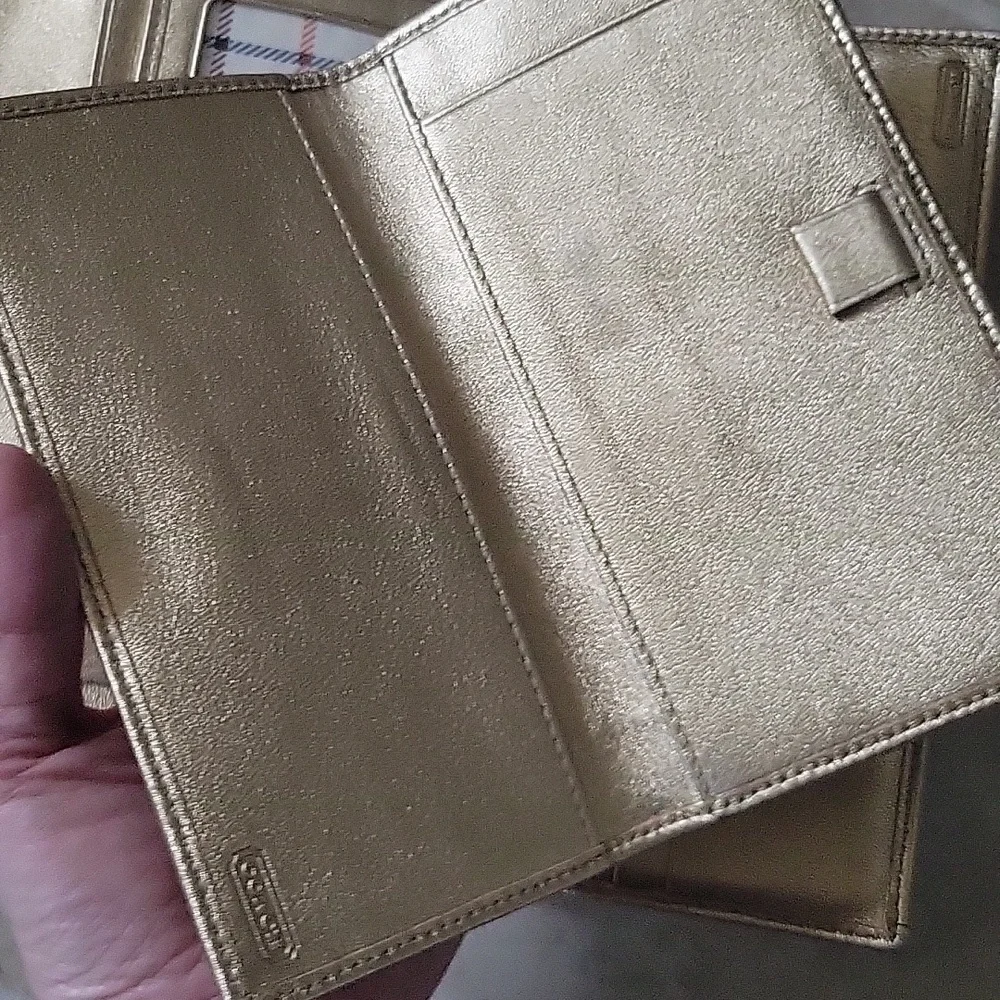 Vintage Coach Y2K Soho Metallic Gold Signature Buckle Slim Envelope Wallet Set